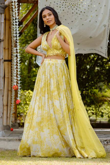 Shop Vana Ethnics Yellow Viscose, Georgette, Crepe Mirrors, Daffodil Print Lehenga Blouse Set Online at Aza Fashions Shop_Vana Ethnics_Yellow Viscose, Georgette, Crepe Mirrors, Daffodil Print Lehenga Blouse Set _Online_at_Aza_Fashions
