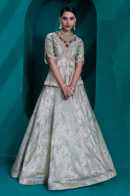 Adi By Aditya Khandelwl_Green Jacquard, Organza Pearls, Sequins V-neck Zari Lehenga Set _Online_at_Aza_Fashions