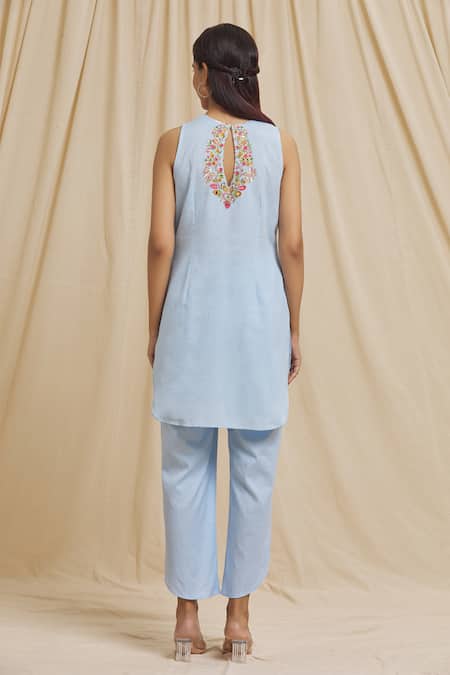 Tarini Vij Blue Linen, Cotton Embroidery Round Neck Yoke Kurta And Pant Set Online at Aza Fashions Tarini Vij_Blue Linen, Cotton Embroidery Round Neck Yoke Kurta And Pant Set _Online_at_Aza_Fashions