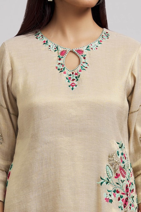 Shop Tarini Vij Gold Tissue Embroidery Keyhole Neck Flora Kurta With Pant Online at Aza Fashions Shop_Tarini Vij_Gold Tissue Embroidery Keyhole Neck Flora Kurta With Pant_Online_at_Aza_Fashions