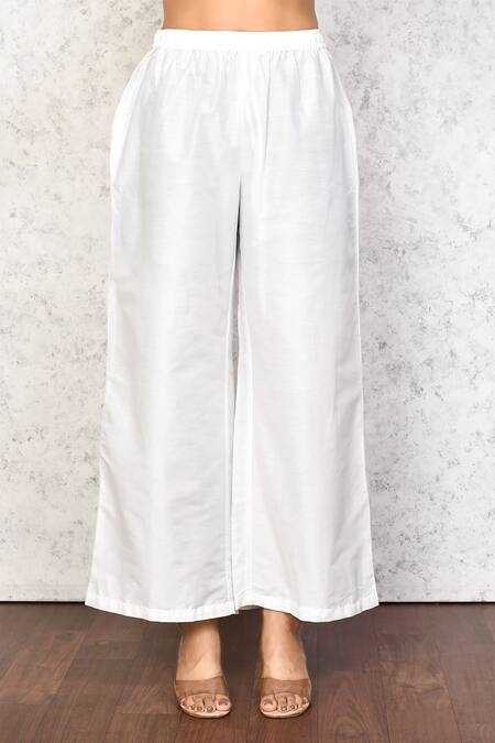 Samyukta Singhania_Cream Georgette Embroidery Mandarin Collar Floral Kurta Set_Online_at_Aza_Fashions