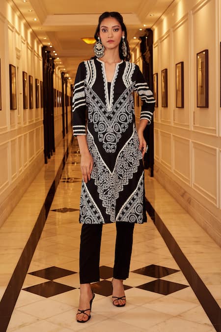 Qala Clothing Black Cotton Embroidery Split V-neck Nysa Schiffli Kurta With Pant 