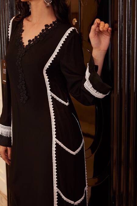 Qala Clothing Black Rayon Lace V-neck Akira Rosa Embellished Kurta And Pant Set Online at Aza Fashions Qala Clothing_Black Rayon Lace V-neck Akira Rosa Embellished Kurta And Pant Set _Online_at_Aza_Fashions