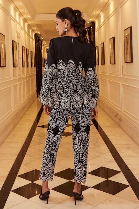 Qala Clothing Zenia Rosa Schiffli Top & Pant Set 