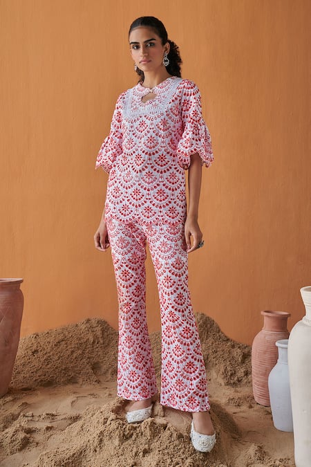 QALA CLOTHING Rimzim Schiffli Swirl Top With Pant 