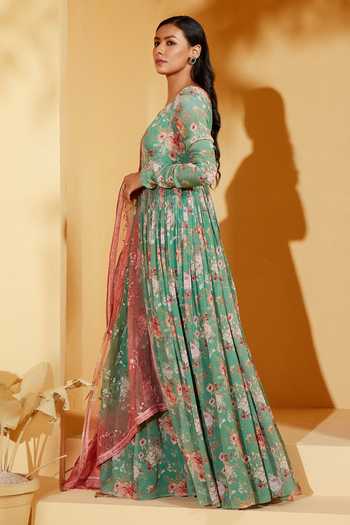 Suruchi Parakh_Green Georgette, Organza Embroidery V-neck Floral Print Anarkali With Dupatta _Online_at_Aza_Fashions