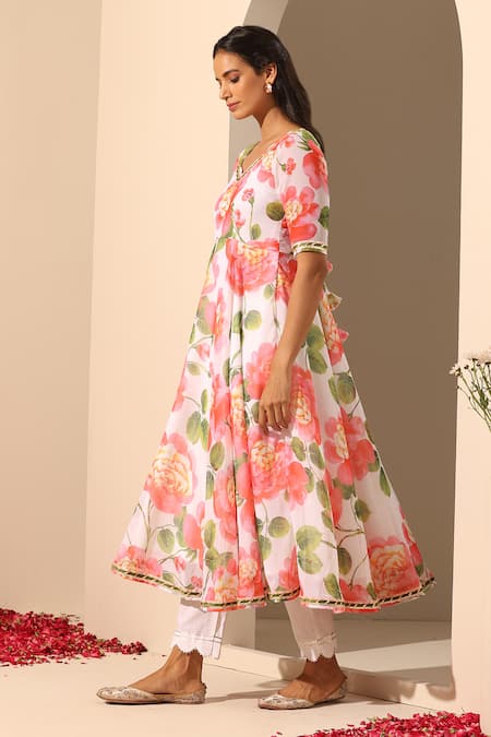 Buy_Pomcha Jaipur_White Georgette, Cotton Embroidery V-neck Gul Noor Floral Pattern Anarkali Set _Online_at_Aza_Fashions