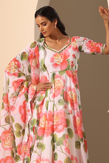 Pomcha Jaipur_White Georgette, Cotton Embroidery V-neck Gul Noor Floral Pattern Anarkali Set _at_Aza_Fashions