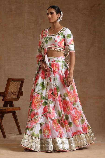 Buy_Pomcha Jaipur_White Georgette Beads Round Neck Gul Noor Floral Pattern Lehenga Set _Online_at_Aza_Fashions
