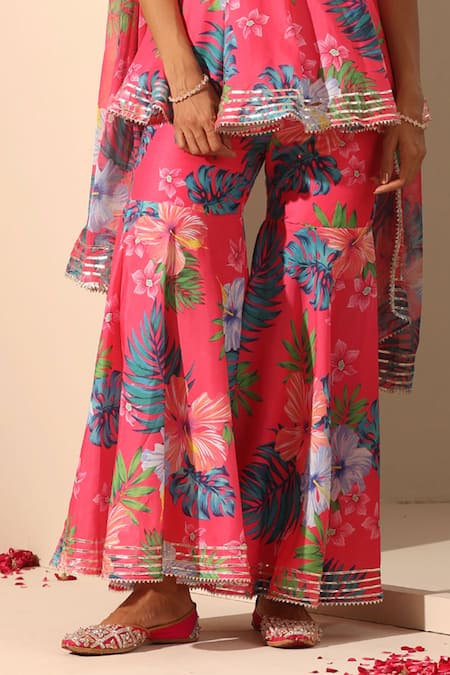 Buy Pomcha Jaipur Pink Muslin, Chiffon Gul Qudrat Botanic Pattern Peplum Tunic Sharara Set Online at Aza Fashions Buy_Pomcha Jaipur_Pink Muslin, Chiffon Gul Qudrat Botanic Pattern Peplum Tunic Sharara Set _Online_at_Aza_Fashions