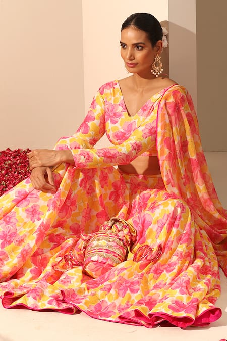 Shop_Pomcha Jaipur_Yellow Muslin, Chiffon Embroidery V-neck Gul Rangrez Floral Pattern Lehenga Set _Online_at_Aza_Fashions