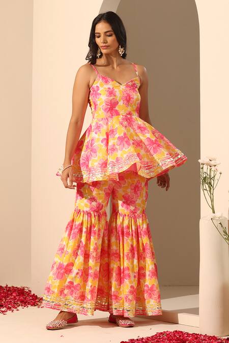 Pomcha Jaipur_Yellow Muslin, Chiffon Gul Rangrez Floral Pattern Peplum Tunic Sharara Set _Online_at_Aza_Fashions