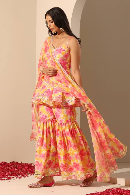 Buy_Pomcha Jaipur_Yellow Muslin, Chiffon Gul Rangrez Floral Pattern Peplum Tunic Sharara Set _Online_at_Aza_Fashions