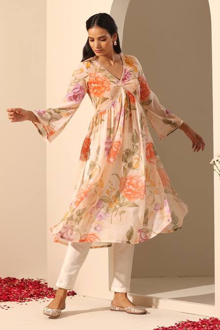Buy_Pomcha Jaipur_Peach Georgette, Cotton, Silk Gul Ruhani Floral Pattern Kurta And Pant Set _Online_at_Aza_Fashions