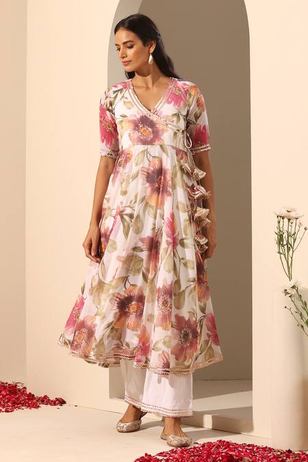 Pomcha Jaipur_White Georgette, Cotton Tassels, Gul Sufiyana Floral Pattern Angarkha Set _Online_at_Aza_Fashions