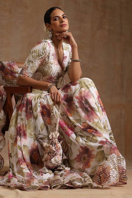 Shop_Pomcha Jaipur_White Georgette Sequins, Gota Patti Gul Sufiyana Floral Pattern Lehenga Set _Online_at_Aza_Fashions