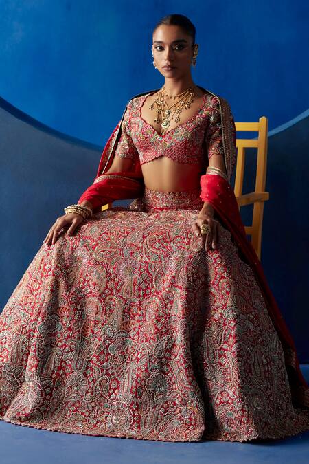Buy Mrunalini Rao Red , Organza Zari, Embroidery V-neck Ahvi Raw Bridal Lehenga Set Online at Aza Fashions Buy_Mrunalini Rao_Red , Organza Zari, Embroidery V-neck Ahvi Raw Bridal Lehenga Set _Online_at_Aza_Fashions