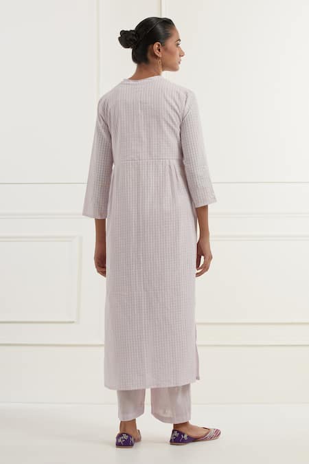 Kamaltaas Hand Embroidered Yoke Kurta With Pant 