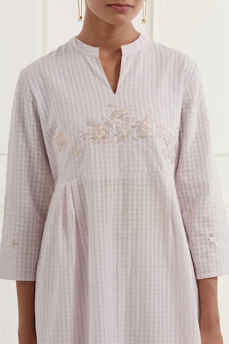 Kamaltaas_Purple Cotton Embroidery Split V-neck Hand Yoke Kurta With Pant _Online_at_Aza_Fashions