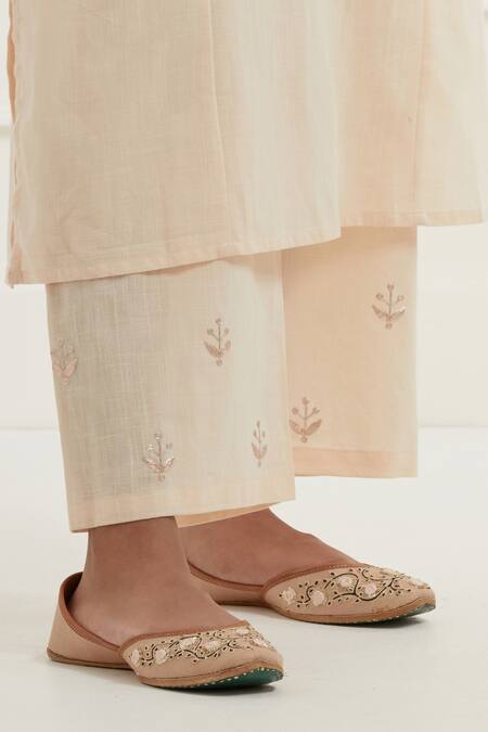 Buy_Kamaltaas_Peach , Satin Embroidery Split Placement Pitta Kurta With Pant _Online_at_Aza_Fashions