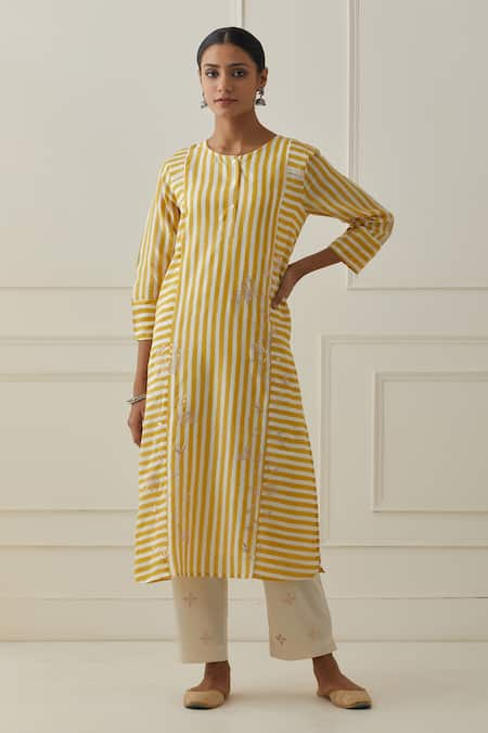 Kamaltaas Stripe Pattern Straight Kurta With Pant 