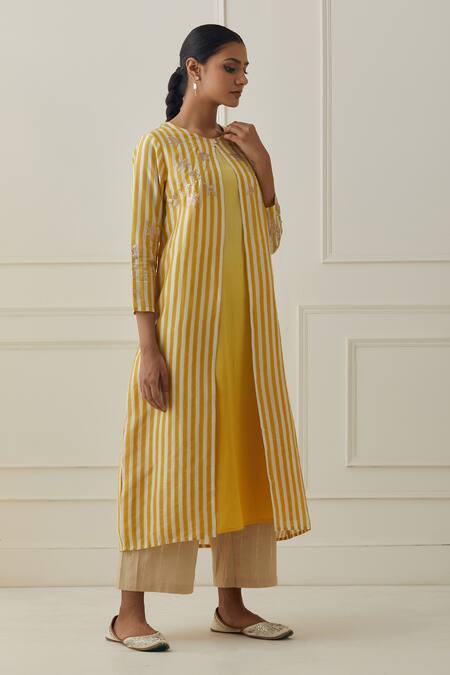 Kamaltaas_Yellow Cotton, Chanderi Embroidery, Piping Round Neck Layered Jacket Kurta Set _Online_at_Aza_Fashions