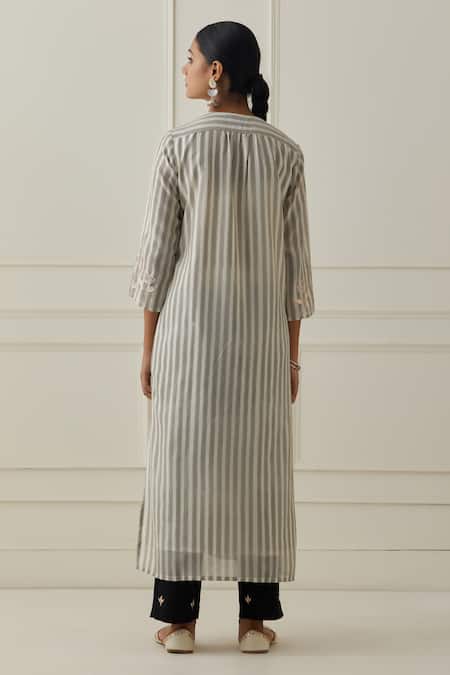 Kamaltaas Stripe Pattern Straight Fit Kurta 