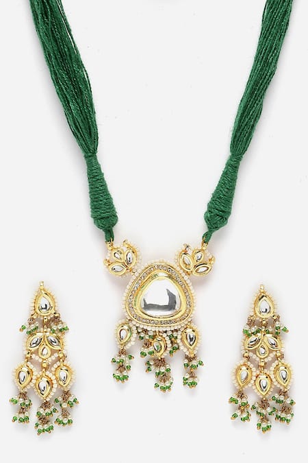 Buy Dugran By Dugristyle White Pearls, Applique, Diamonds American Embellished Choker Necklace Set Online at Aza Fashions Buy_Dugran By Dugristyle_White Pearls, Applique, Diamonds American Embellished Choker Necklace Set _Online_at_Aza_Fashions