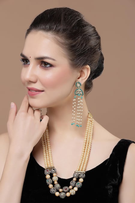 Dugran By Dugristyle Pearls & Natural Stones Embellished Necklace 