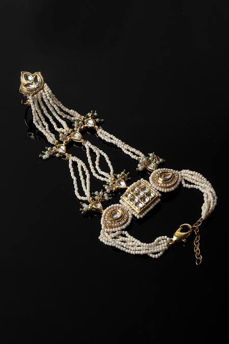 Dugran By Dugristyle Green Crystals Kundan And Pearl Embellished Haathphool Online at Aza Fashions Dugran By Dugristyle_Green Crystals Kundan And Pearl Embellished Haathphool _Online_at_Aza_Fashions