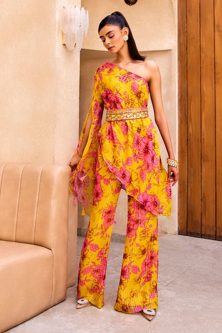 Label Sanya Gulati Yellow Georgette Printed Floral One Shoulder Kurta And Pant Set 