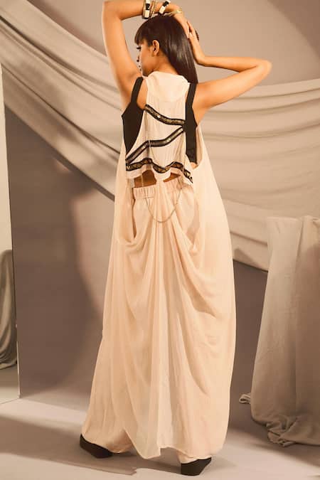 Enech Metallic Sequins Embellished Jacket Palazzo Set 