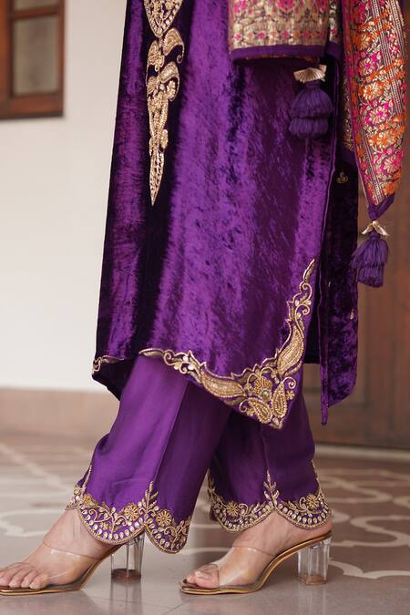 Gul By Aishwarya_Purple Kurta Silk Velvet Embroidered Zardosi Round Straight Pant Set  _at_Aza_Fashions