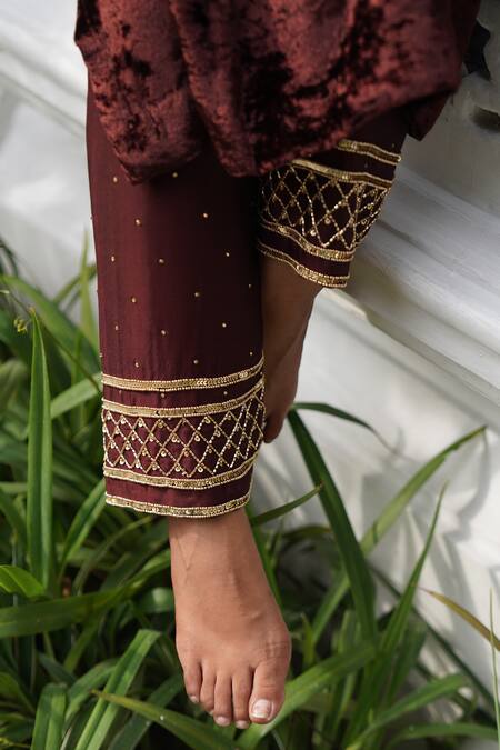 Gul By Aishwarya_Brown Organza, , , Embroidery Aari Kurta Pant Set _at_Aza_Fashions