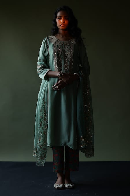 Pooja Singhal Green Satin Organza Embroidery Gota Round Floral Kurta Pant Set 