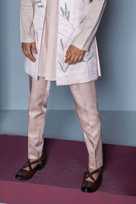 Contrast By Parth Pink Silk Embroidery Floral Handpainted Kurta Set With Shrug Online at Aza Fashions Contrast By Parth_Pink Silk Embroidery Floral Handpainted Kurta Set With Shrug _Online_at_Aza_Fashions
