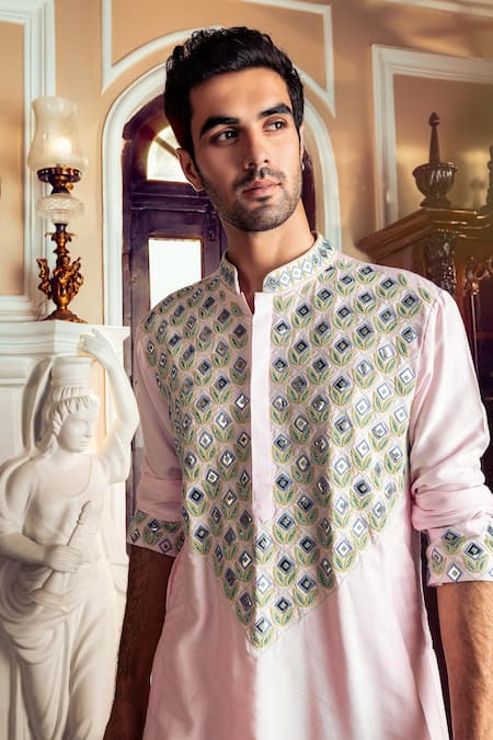 Shop_Diyarajvvir_Pink Cotton, Silk Embroidery Floral Kurta Set _at_Aza_Fashions