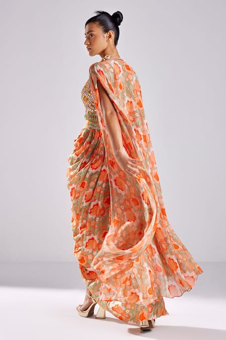 Shop Diyarajvvir Green Cotton, Silk, Georgette Foliage Print Cape Set With Embellished Crop Top at Aza Fashions Shop_Diyarajvvir_Green Cotton, Silk, Georgette Foliage Print Cape Set With Embellished Crop Top _at_Aza_Fashions