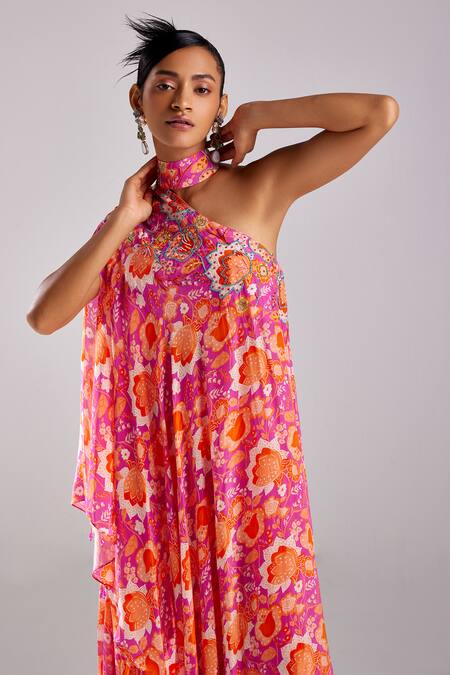 Shop Diyarajvvir Fuchsia Crepe Crystals, Tassels Asymmetric Jaal Print Kaftan Sharara Set Online at Aza Fashions Shop_Diyarajvvir_Fuchsia Crepe Crystals, Tassels Asymmetric Jaal Print Kaftan Sharara Set _Online_at_Aza_Fashions