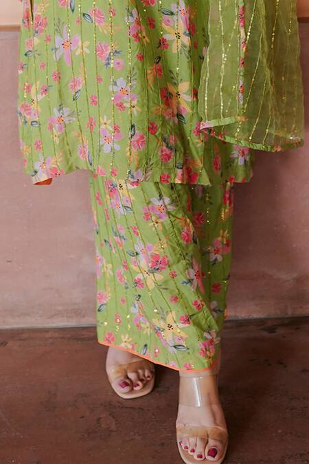 Buy_Gulabo Jaipur_Green Muslin, Organza Embroidery, Lace Collared Meer Floral Print Kurta Pant Set_Online_at_Aza_Fashions