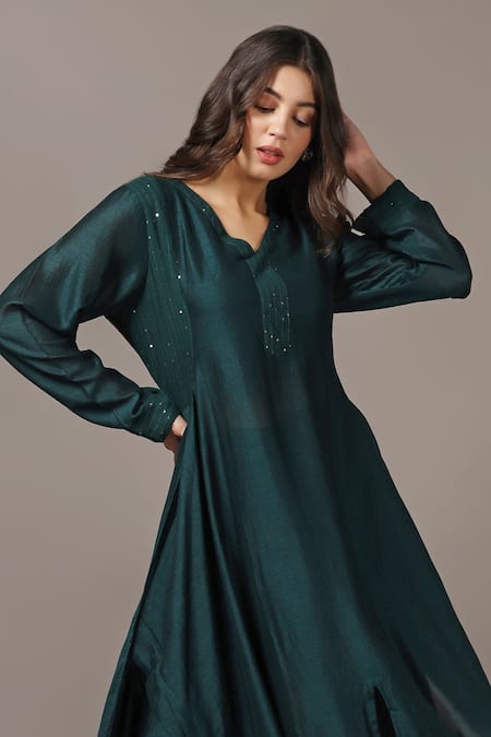 Two Sisters By Gyans Green Silk Sequins V-neck Asymmetrical Kurta And Pant Set Online at Aza Fashions Two Sisters By Gyans_Green Silk Sequins V-neck Asymmetrical Kurta And Pant Set _Online_at_Aza_Fashions