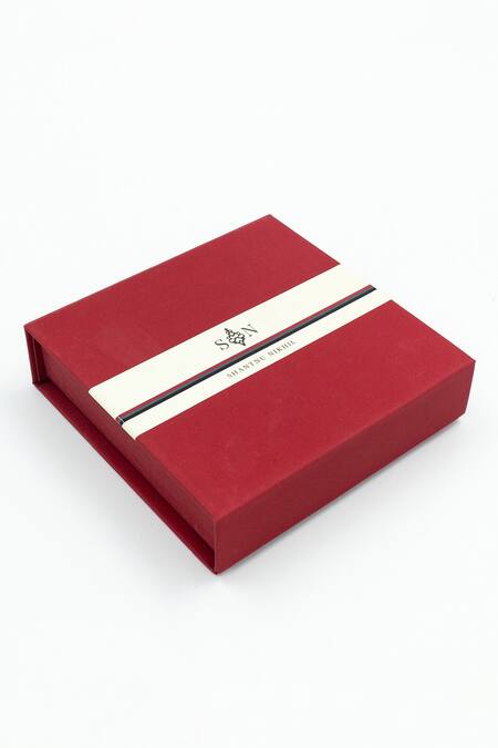 S&N By Shantnu Nikhil_Black Beads Antique Chain Handcrafted Brooch_Online_at_Aza_Fashions