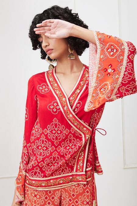 Soup By Sougat Paul_Red Crepe Embroidery V-neck Bandhej Print Angrakha And Pant Set _at_Aza_Fashions