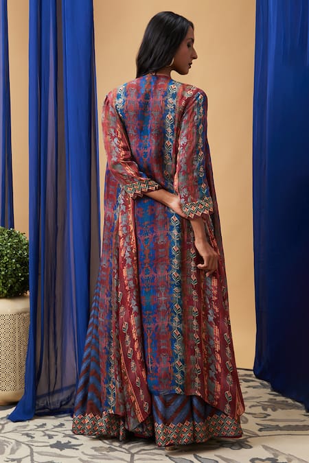 Shop Soup By Sougat Paul Maroon Chiffon Embroidery Round , Sweetheart Floral Jacket And Skirt Set at Aza Fashions Shop_Soup By Sougat Paul_Maroon Chiffon Embroidery Round , Sweetheart Floral Jacket And Skirt Set _at_Aza_Fashions