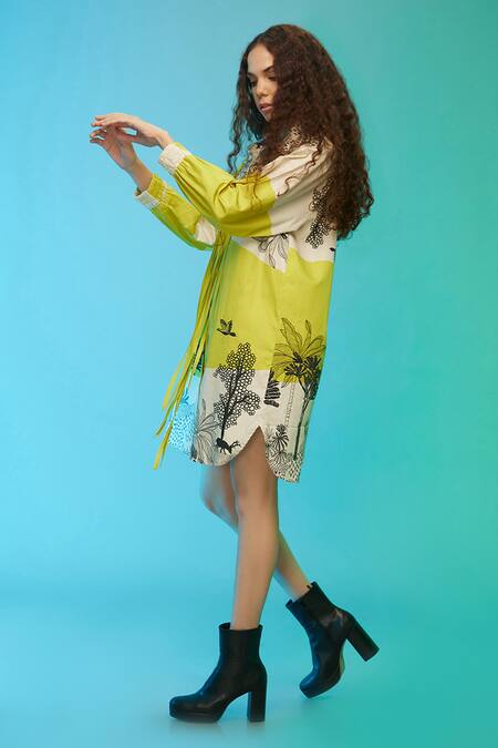 Buy So Us By Sougatpaul Off White Cotton Split V-neck Interlaced Travel Printed Dress Online at Aza Fashions Buy_So Us By Sougatpaul_Off White Cotton Split V-neck Interlaced Travel Printed Dress _Online_at_Aza_Fashions