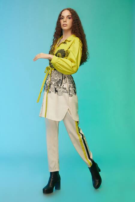 So Us By Sougatpaul_Off White Cotton Split V-neck Playful Printed Shirt And Pant Set _Online_at_Aza_Fashions