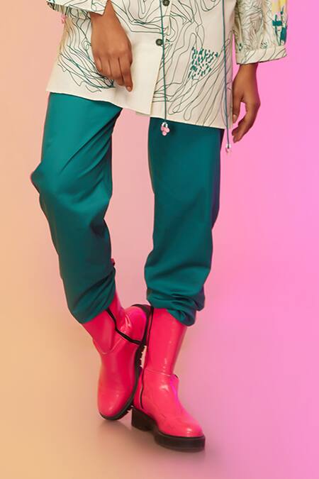 So Us By Sougatpaul_Off White Silk , Collared Abstract Canvas Print Shirt And Pant Set _Online_at_Aza_Fashions