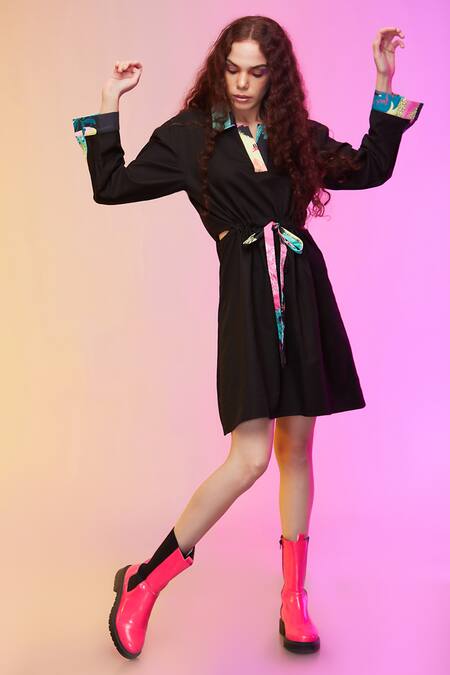 So Us By Sougatpaul_Black Silk, Satin Collared Street Artsy Print Dress _Online_at_Aza_Fashions