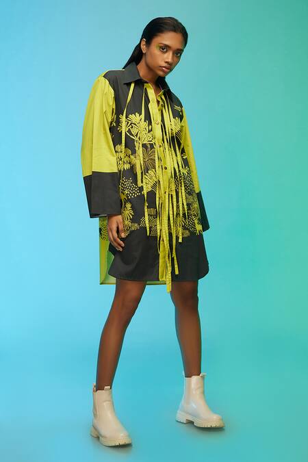 Shop So Us By Sougatpaul Black Cotton Fringe Collared Coastal Vibe Print Dress Online at Aza Fashions Shop_So Us By Sougatpaul_Black Cotton Fringe Collared Coastal Vibe Print Dress _Online_at_Aza_Fashions