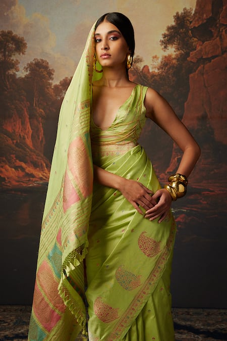 Shop_Ekaya Banaras_Green Silk Paisley Handwoven Saree With Unstitched Blouse Fabric _at_Aza_Fashions